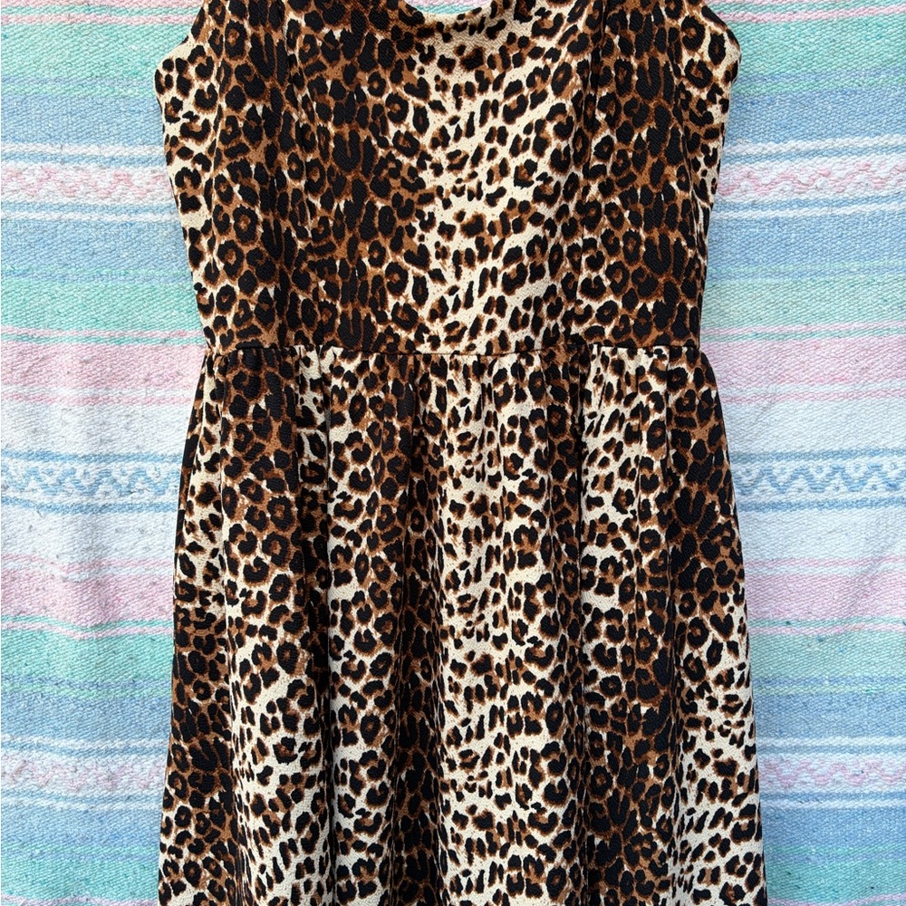 Leopard Print Sleeveless Mini Dress in Brown/Black